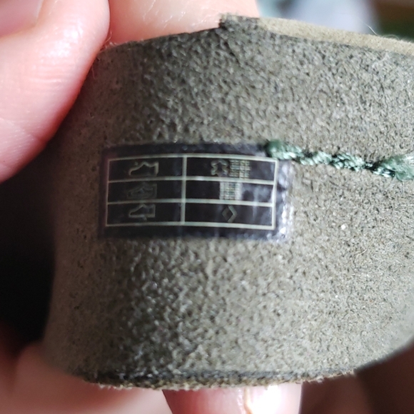 Keen like new leather upper wedge - Picture 7 of 7